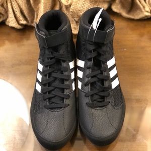 NWT Adidas Youth Wrestling Shoes